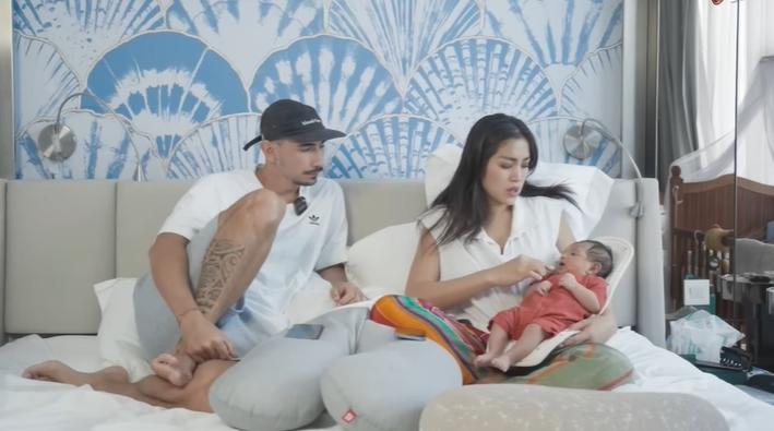 Alasan Jessica Iskandar dan Vincent Verhaag Tak Langsung Tunjukkan Wajah Sang Anak