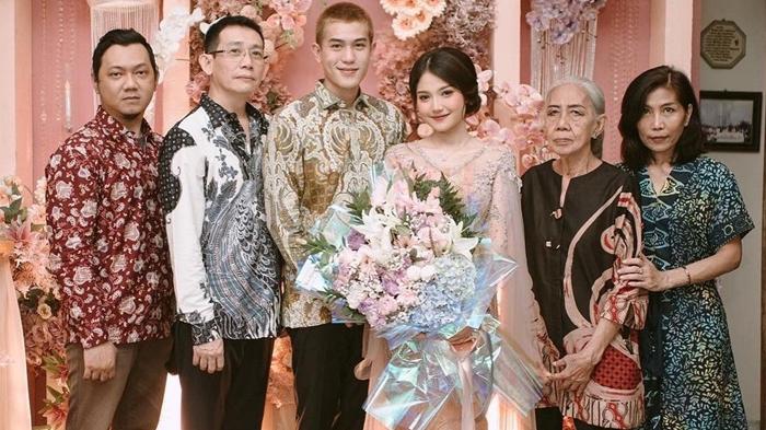 Julian Jacob Resmi Lamar Mirriam Eka, Potret Momen Pertemuan Keluarga Beredar