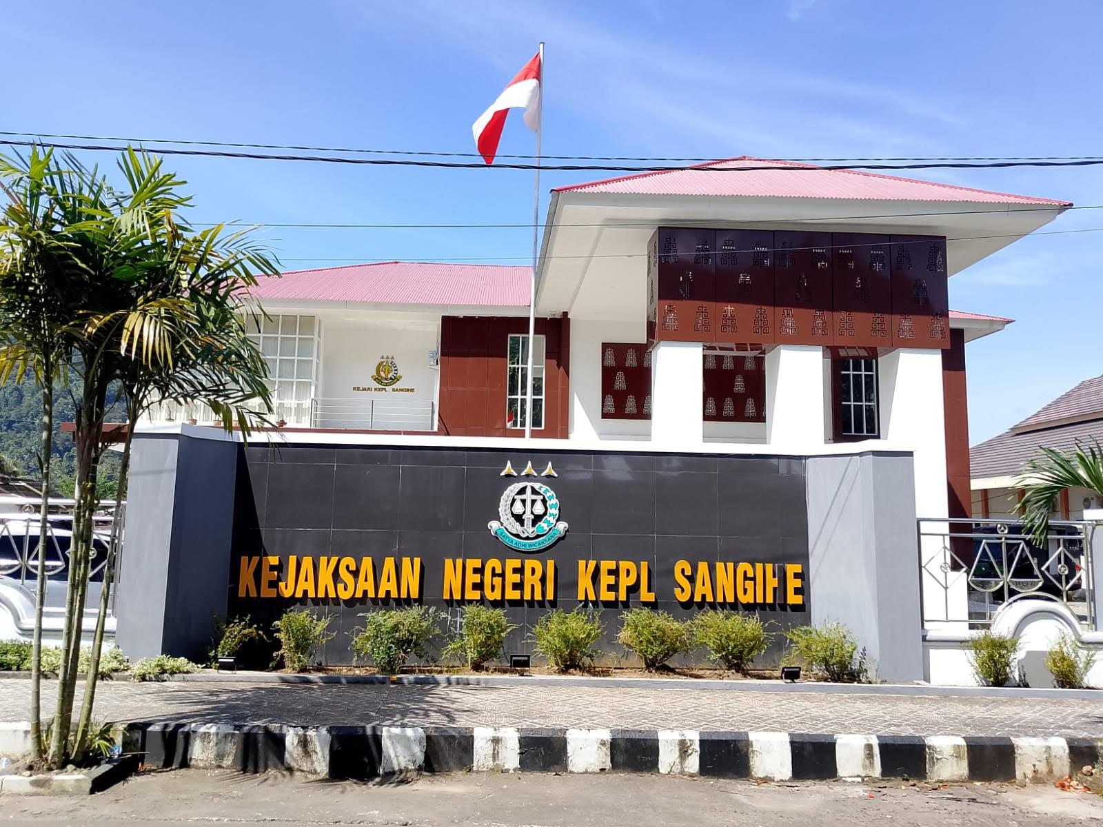 KEJARI-Potret-kantor-Kejaksaan-Negeri-Kejari-SangiheKamis-22012026.jpg