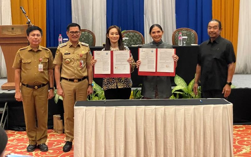 KERJA-SAMA-Bupati-Minahasa-Utara-Joune-Ganda-bersama-Ketua-TP-PKK-Minut-Rizya-GandaLO0.jpg