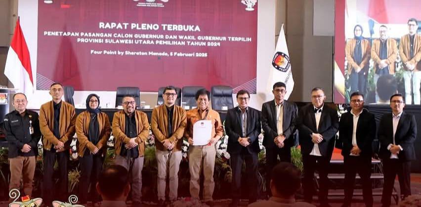 KPU-Sulawesi-Utara-menyerahkan-salinan-SK.jpg