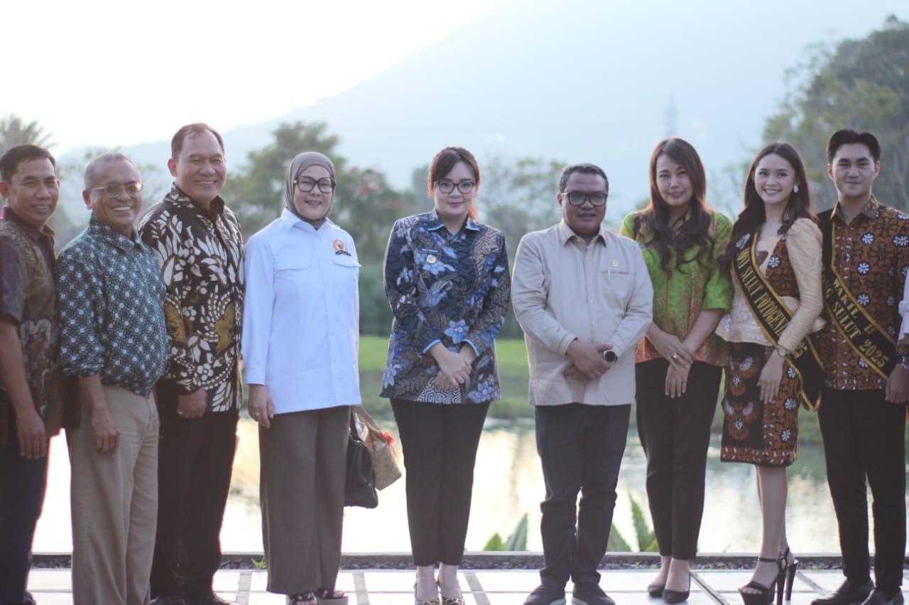 Wawali Tomohon Sendy Rumajar
