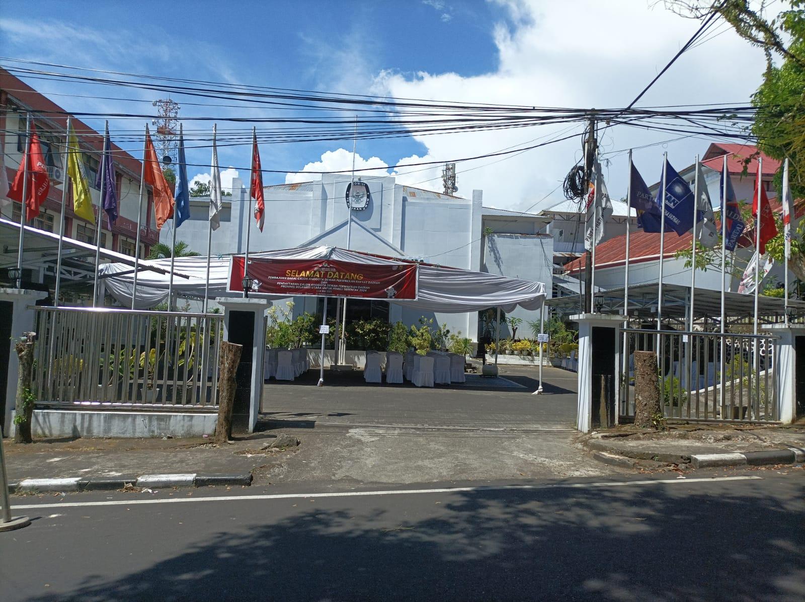 Kantor-KPU-Sulawesi-Utaragfkmhngl.jpg