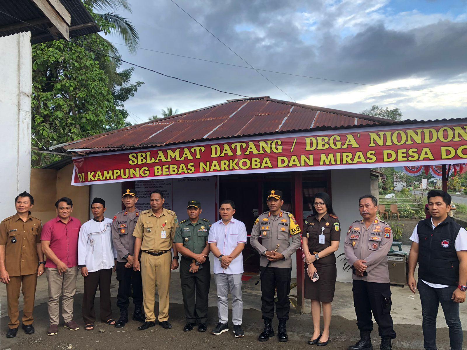 Kapolres Bolmong Resmikan Desa Dondomon Sebagai Kampung Bebas Narkoba dan Miras