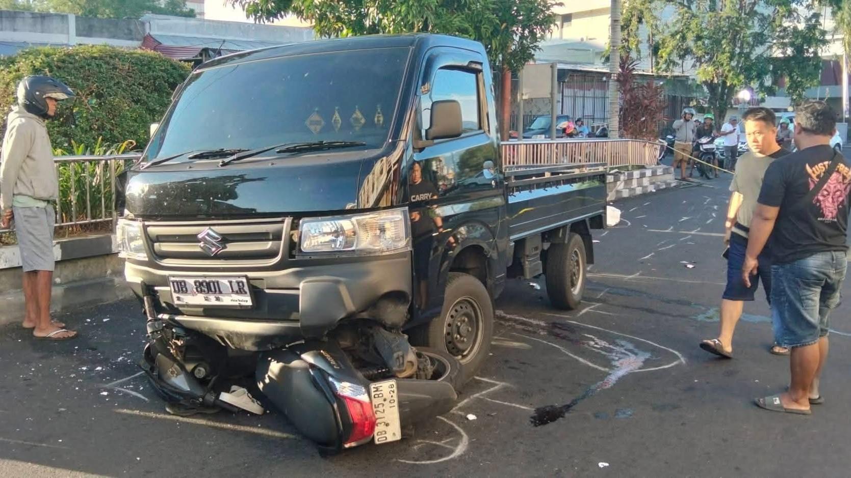 Lokasi Kecelakaan Maut di Manado Pagi Tadi, Pengendara dan Penumpang Motor Tewas Tertabrak Mobil