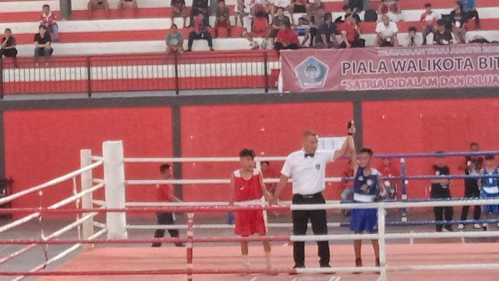 Petinju Utusan Sangihe Pablo Pagulimang Lolos Final Tinju Piala Wali Kota Bitung Sulawesi Utara
