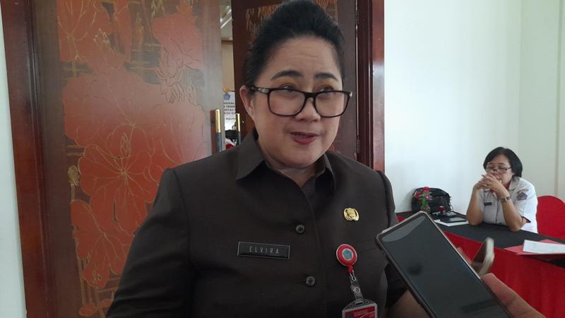 Kepala-Badan-Perencanaan-dan-Pembangunan-Daerah-Bappeda-Sulut-Elvira-Katuukki.jpg