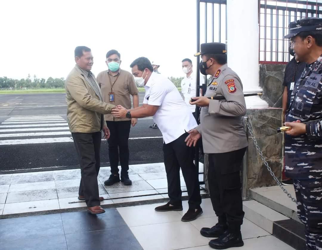 KASAL Laksamana Yudo Margono Kunjungi Sulawesi Utara, Dijemput Wagub Steven Kandouw