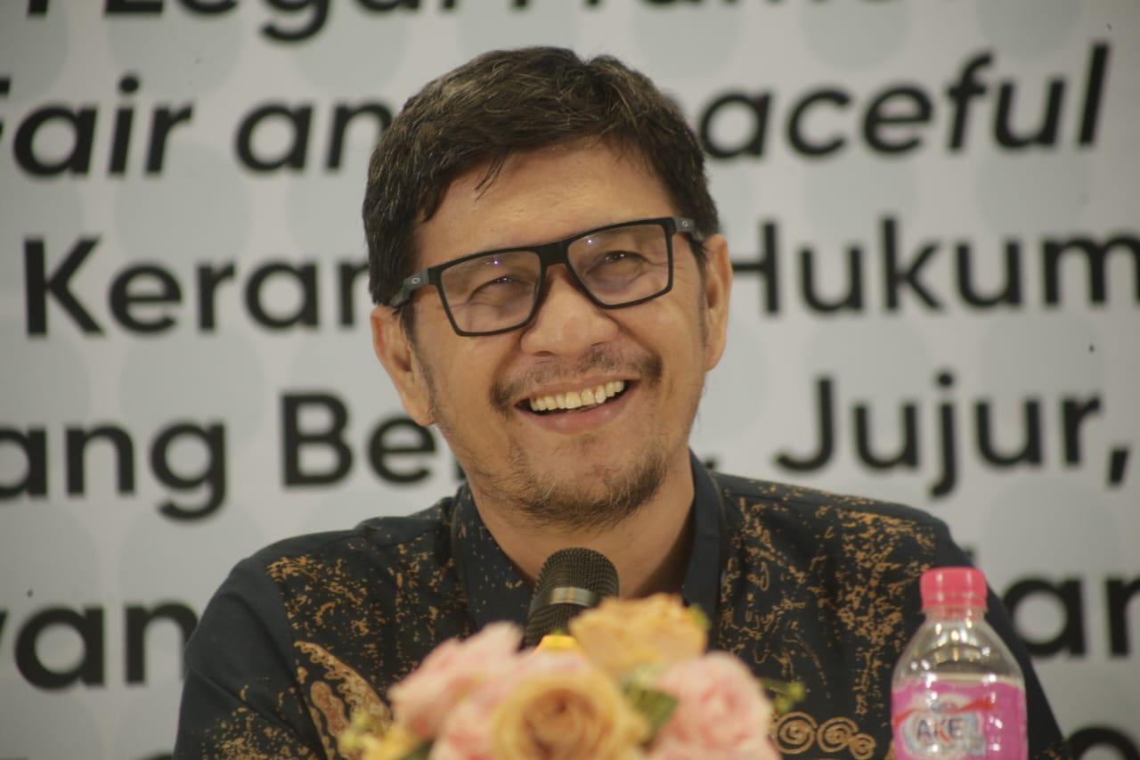 Ketua-KPU-Sulawesi-Utara-Kenly-Poluandfhfghgfhfgh.jpg