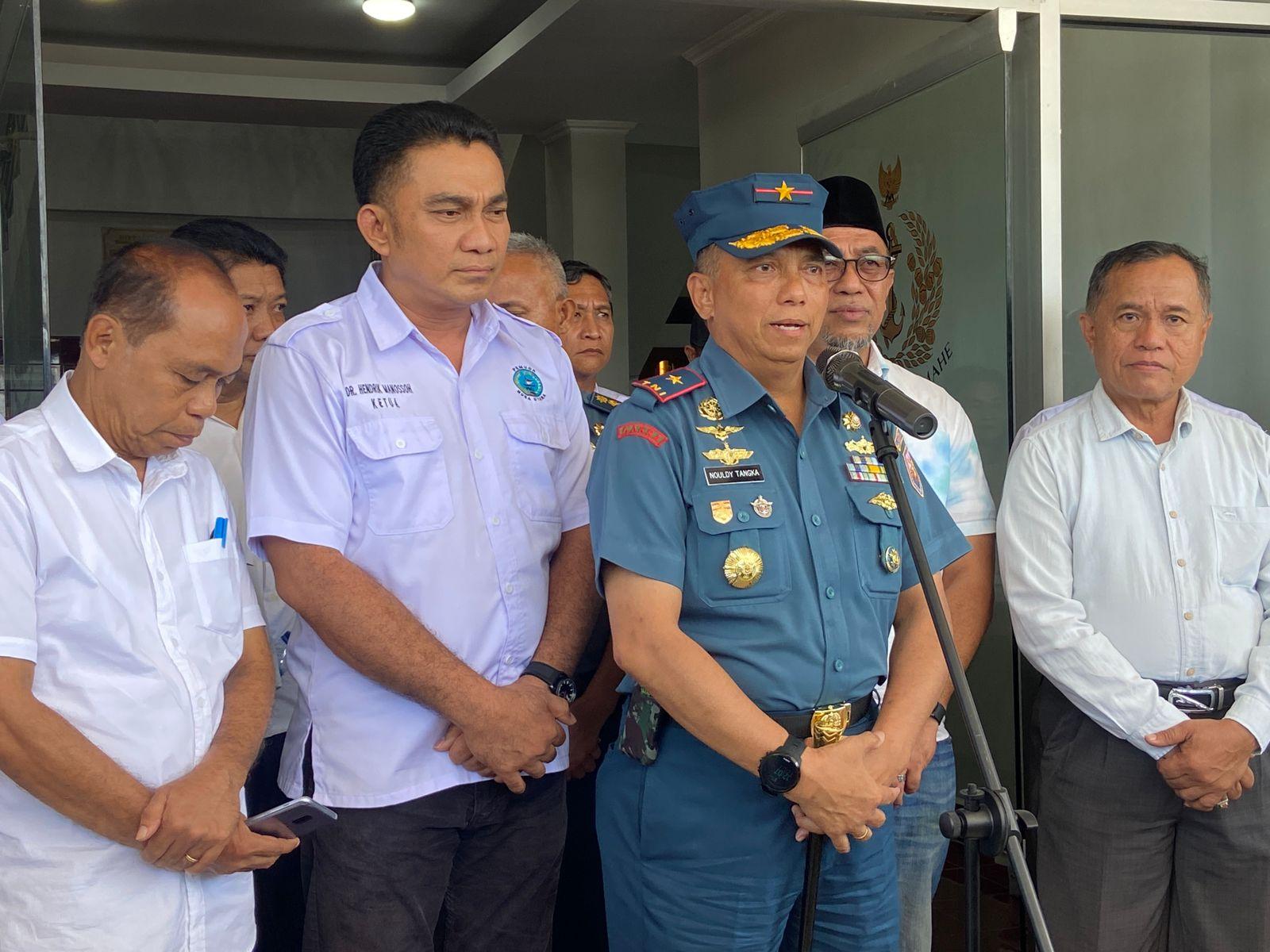 Komandan Pangkalan Utama TNI AL VIII Manado Nouldy Tangka Ucapkan Permohonan Maaf Pada Pendemo