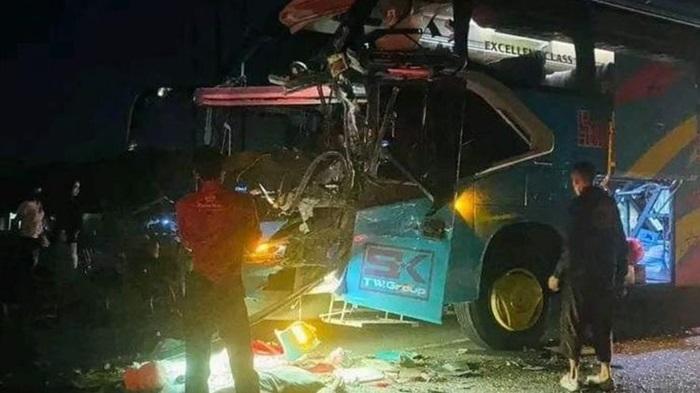 Kecelakaan Maut, Seorang Polisi Tewas, Bus Tabrak Belakang Bus Hingga Bentur Truk