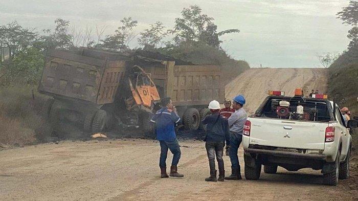 Kecelakaan Maut Pukul 09.00 Wita, Seorang Sopir Tewas, Benturan Keras Tabrakan Adu Kambing Dua Truk