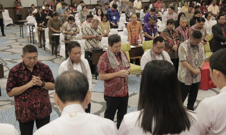 Steven Kandouw Didoakan Saat Membuka Konsultasi BPS se-KGPM