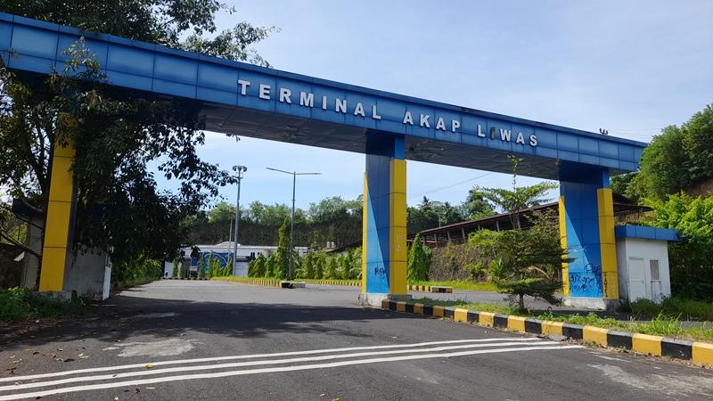 LIWAS-Kondisi-terminal-Liwas-di-kota-Manado-provinsi-Sulawesi-Utara-Sulutlo.jpg