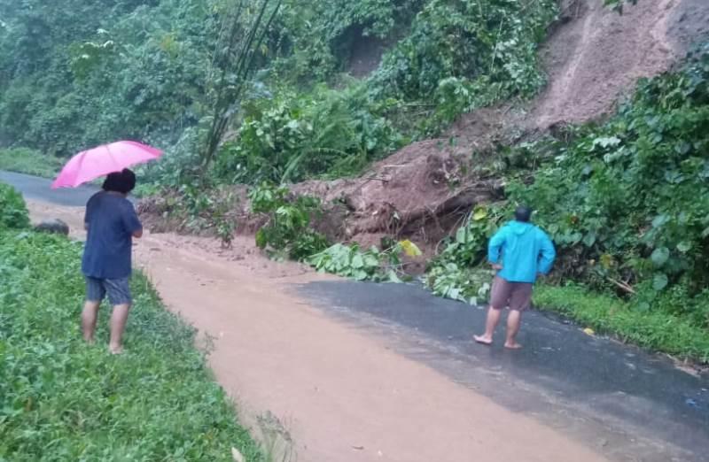LONGSOR-Bencana-alam-tanah-longsor-kembali-melanda-Kabupaten-Minahasa-UtaraLO0.jpg