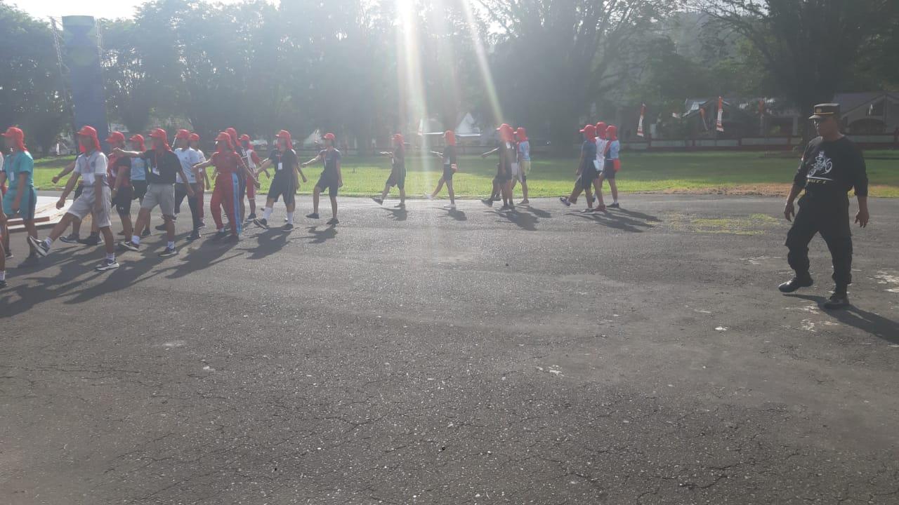 Latihan-perdana-30-Calon-Paskibraka-Kabupaten-Sangihe-yang-akan-bertugas.jpg