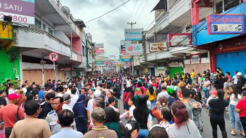 Inilah Rute Kupu-kupu yang Akan Dilewati Tangsin saat Perayaan Cap Go Meh di Manado Sulut Hari ini