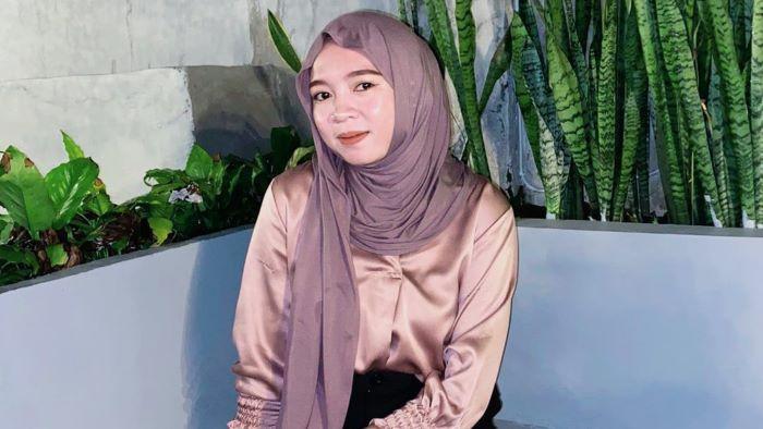 Cewek Bolsel Lisi Safira Olii Punya Mimpi Bahagiakan Orang Tua, Geluti Ilmu Kesehatan