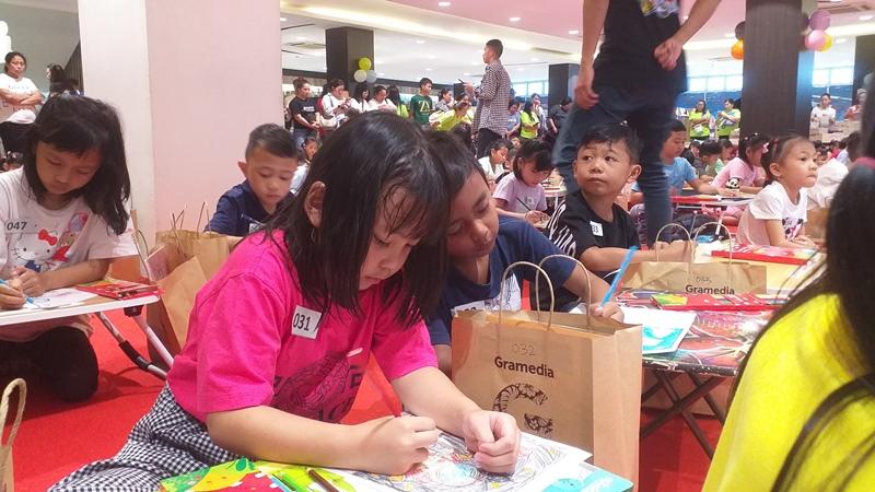 Lomba-mewarnai-Estudee-Gramedia-Sam-Ratulangi-Manadoghjfgjfgu67979jj.jpg