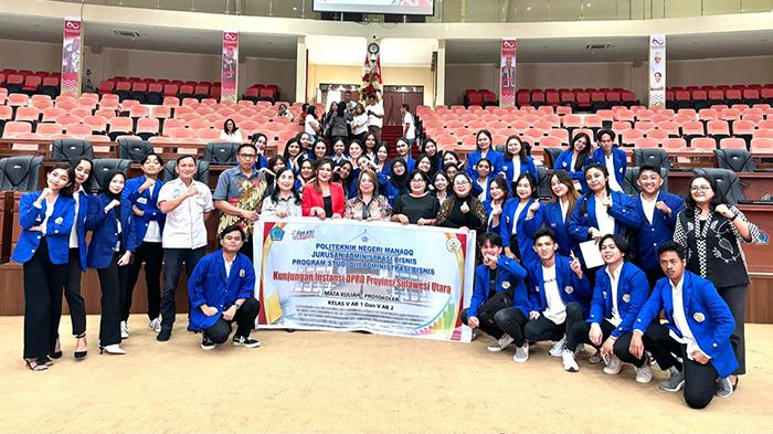 Mahasiswa Prodi Administrasi Bisnis Politeknik Negeri Manado Berkunjung ke DPRD Provinsi Sulut