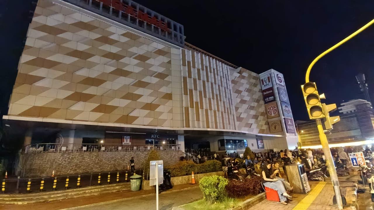 Megamall-Manado-pasca-kebakaran-Minggu-17-Mei-2026-dini-hari.jpg