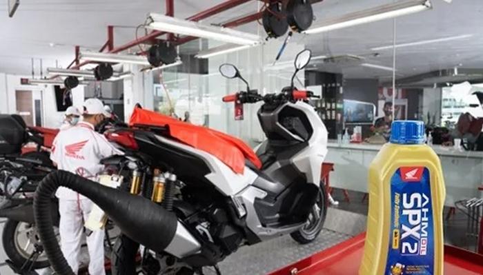 Begini Dampaknya Ketika Sepeda Motor Terlambat Ganti Oli Motor