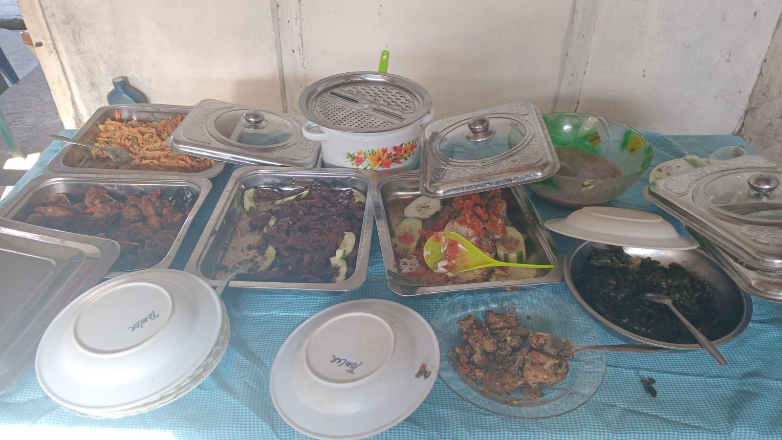 Meriahnya Pengucapan Minsel, Para Tamu Boleh Bungkus Makanan dan Dibawa Pulang - Tribunmanado.co.id