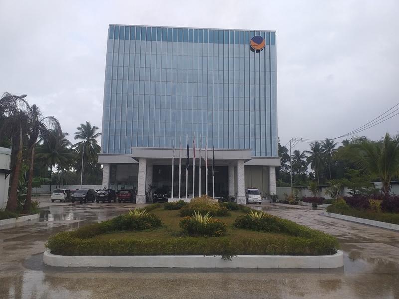 NasDem-Tower-Sulawesi-Utara-di-Jalan-Wiratama-Paniki-Bawah-Mapanget-gfhjfghfgvhfghfgh.jpg