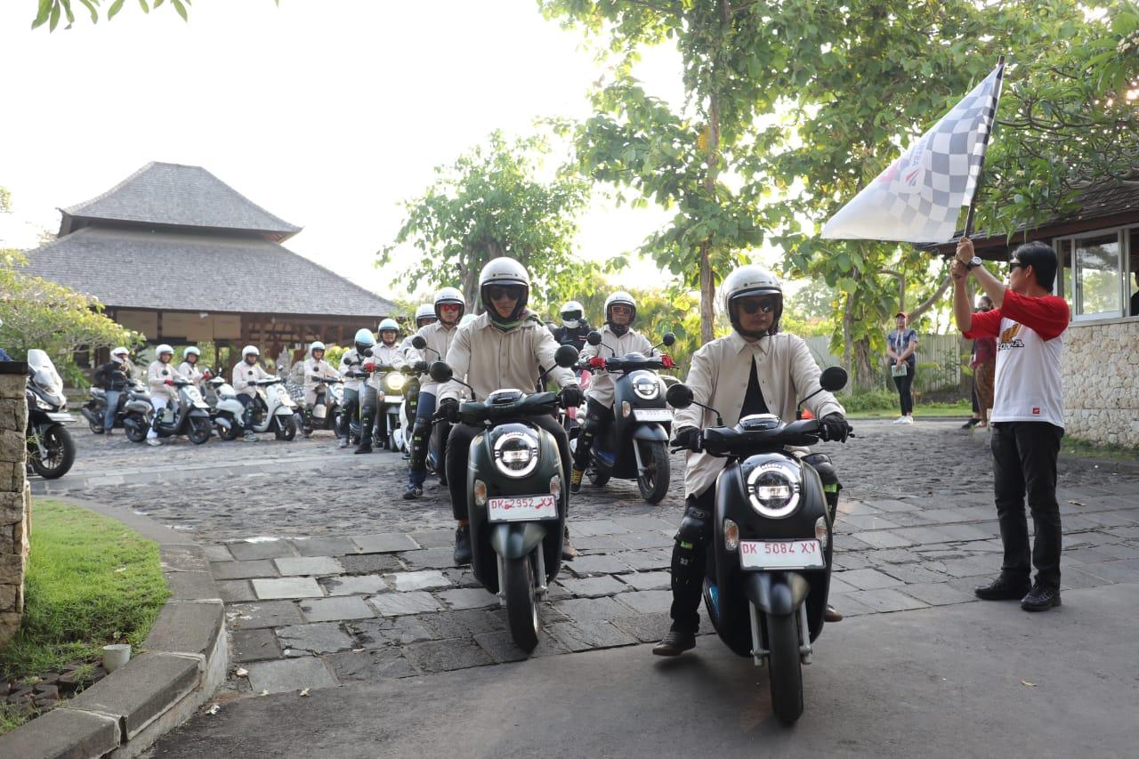 Sensasi Berkendara Unik dengan New Honda Scoopy di Tanah Dewata
