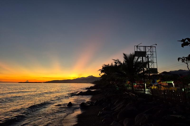PANTAI-TOLONDADU-Pantai-Tolondadu-di-Kecamatan-Bolaang-Uki-87343.jpg