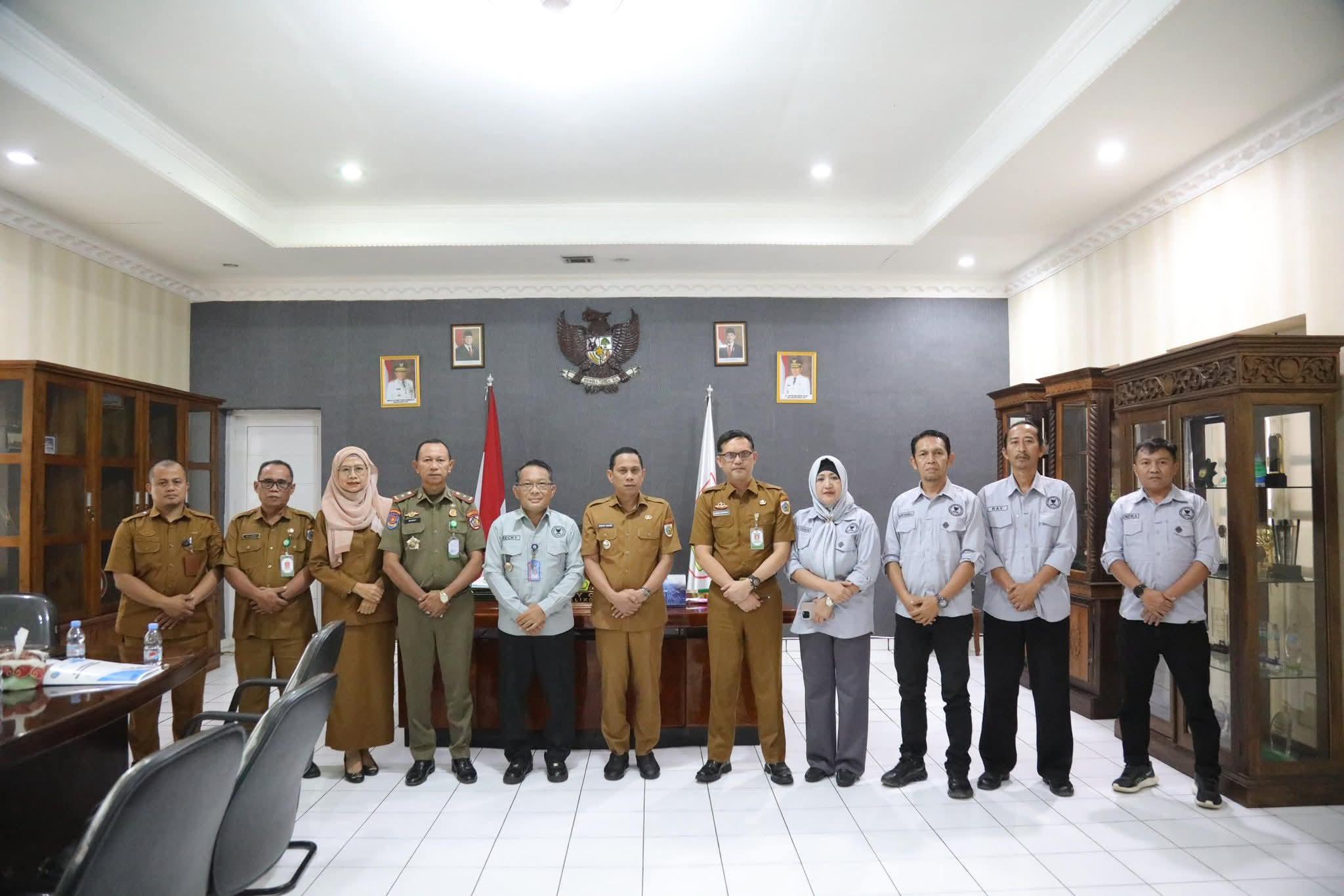 PEMKOT-KOTAMOBAGU-Wali-Kota-Kotamobagu-Weny-Gaib-menerima-kunjungan-096.jpg