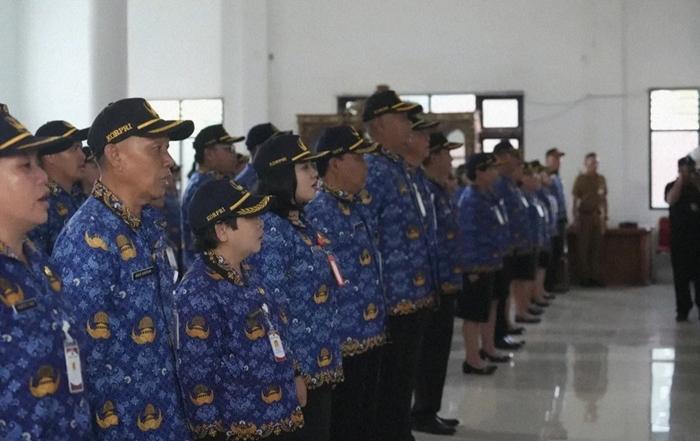 PEMKOT-TOMOHON-Para-honorer-di-lingkup-Pemkot-Tomohon-yang-diangkat-menjadi-PPPK.jpg