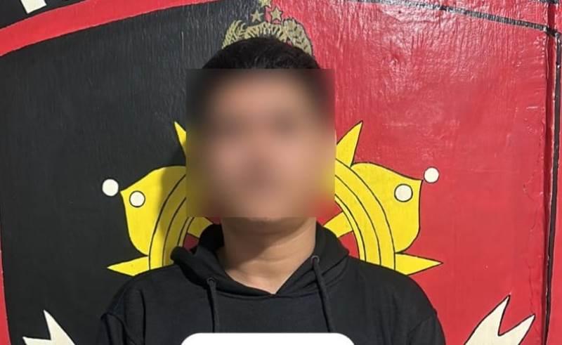 POLRES-BITUNG-Seorang-pria-berinisial-TS-alias-Tio-26-diamankan-oleh-Tim-PatroliLO0-Y78.jpg