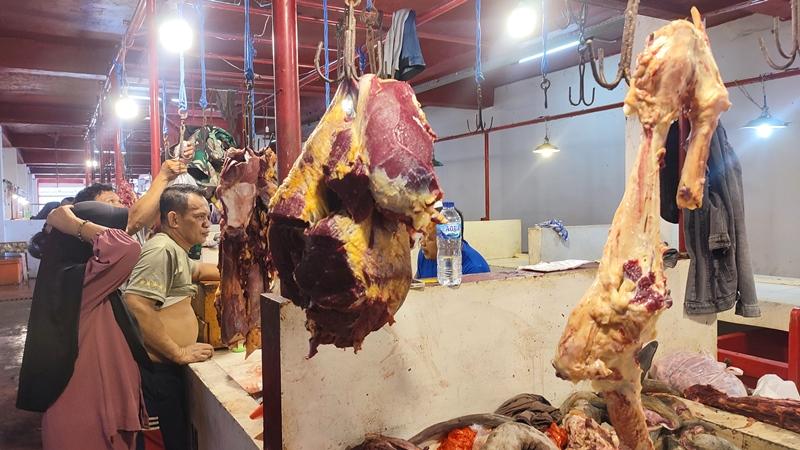Jelang Idul Adha, Harga Daging Sapi di Pasar Tradisional dan Swalayan Manado Masih Stabil