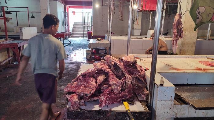 Update Harga Daging di Pasar Bersehati Manado Sulawesi Utara Hari Ini, Sapi, Ayam dan Babi Turun