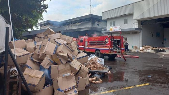 Nasib Paket Konsumen yang Ikut Ludes usai Gudang JNE Kebakaran, Ini Kata Presdirnya