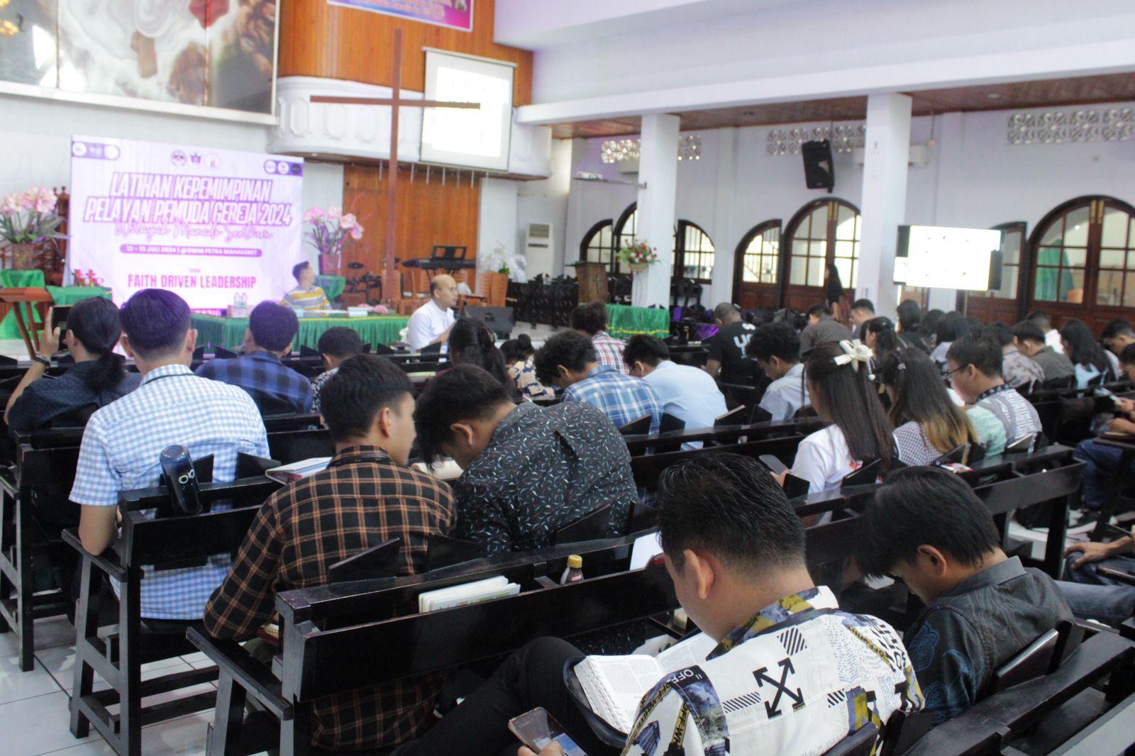 Pemuda-Gereja-LKP2G-2024-yang-diselenggarakan-pada-12-13-Juli-2024.jpg