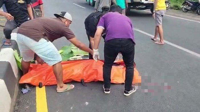 Kecelakaan Maut, Pengendara Motor Tewas di Tempat, Korban Nyalip dari Kiri Lalu Tabrak Truk