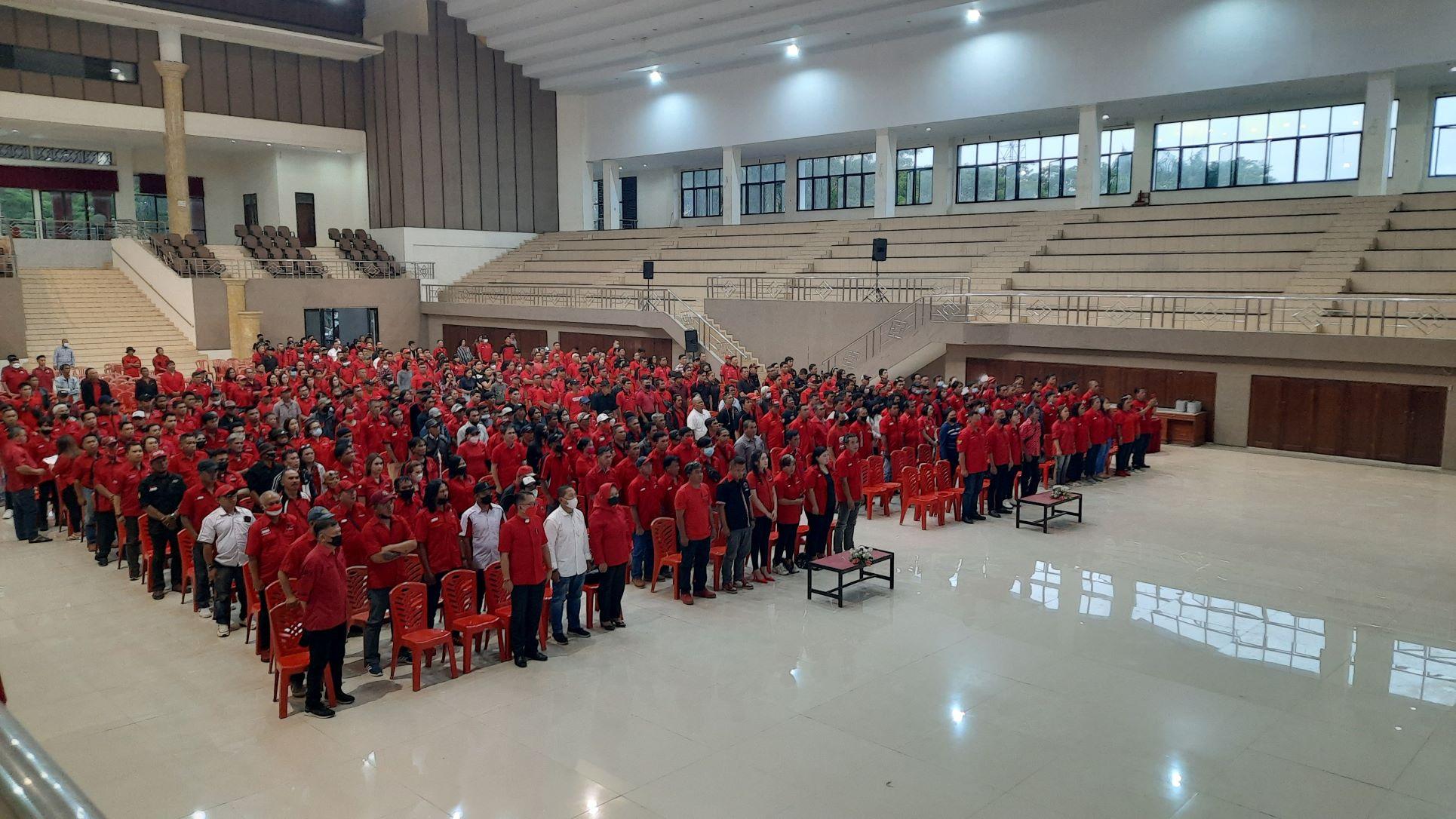 PDIP Minahasa Bawa Puluhan Kader ke Perayaan Ulang Tahun ke-50 PDI Perjuangan di Jakarta