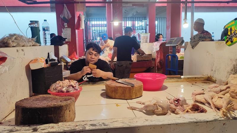 Informasi Terbaru Harga Daging Sapi, Ayam, dan Babi di Pasar Bersehati Manado Sulawesi Utara