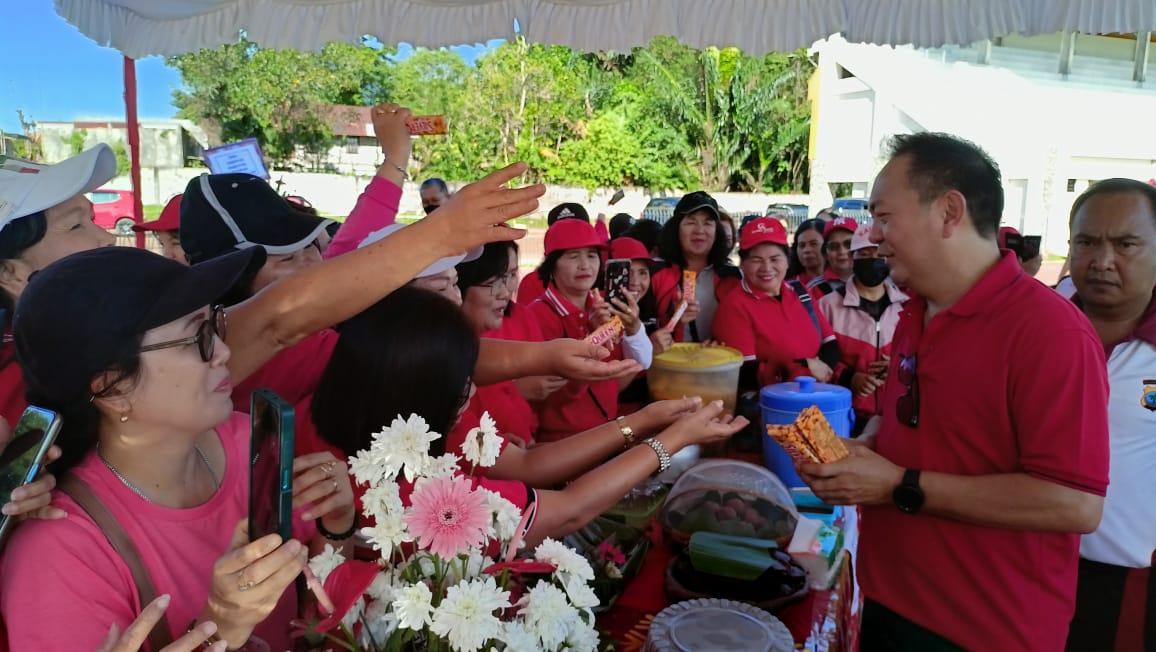Caroll Senduk Harap Peringatan Hari Guru Nasional di Tomohon Lahirkan Inovasi dalam Pendidikan