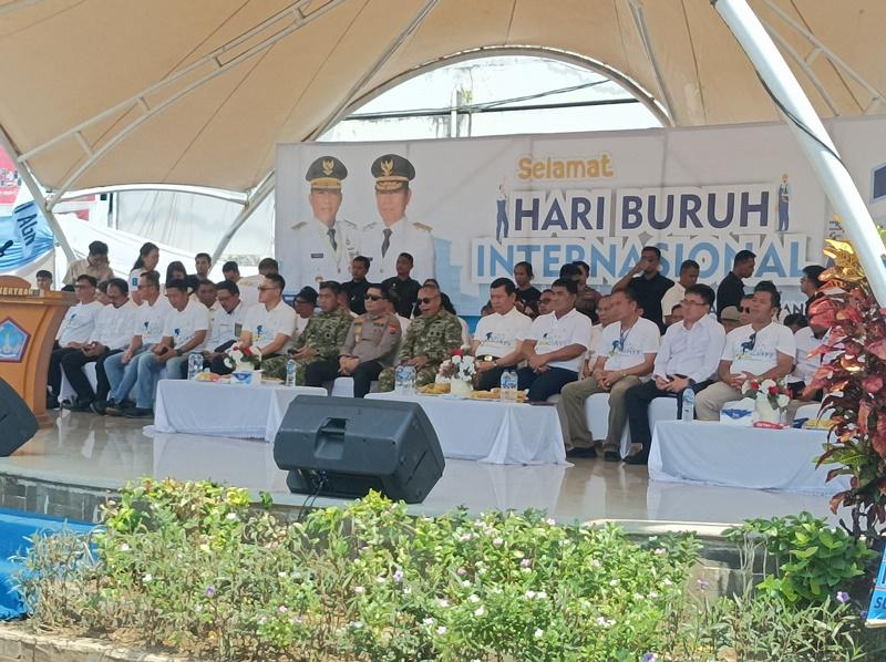 Peringatan-hari-Buruh-International-atau-May-Day-di-Taman-Kesatuan.jpg