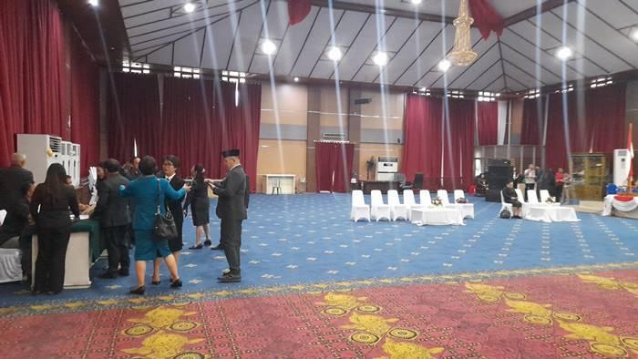 Persiapan-untuk-kegiatan-rolling-jabatan-lingkupPemkotManado.jpg