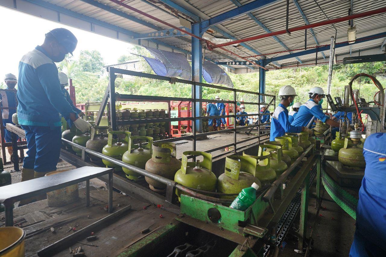 Jelang Idul Adha, Pertamina Tambah 45.360 Tabung LPG 3 Kg di Sulawesi Utara