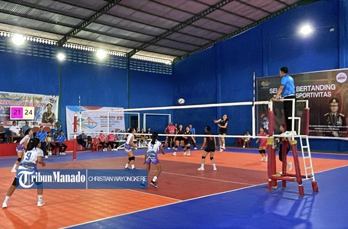 Pertandingan-Caobr-Bola-Voli-Porprov-Sulut-2025-kategori-tim-putri-antara-Minut-vs-Sangihe.jpg
