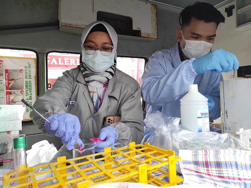 Antisipasi Takjil Mengandung Bahan Berbahaya, BBPOM Manado Sulawesi Utara Uji Sampel Keliling