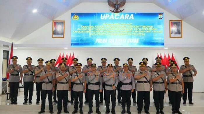 Daftar Lengkap Nama Pejabat Utama Polda Sulut dan Kapolres yang Ikut Sertijab, Ini Pesan Kapolda - Tribunmanado.co.id