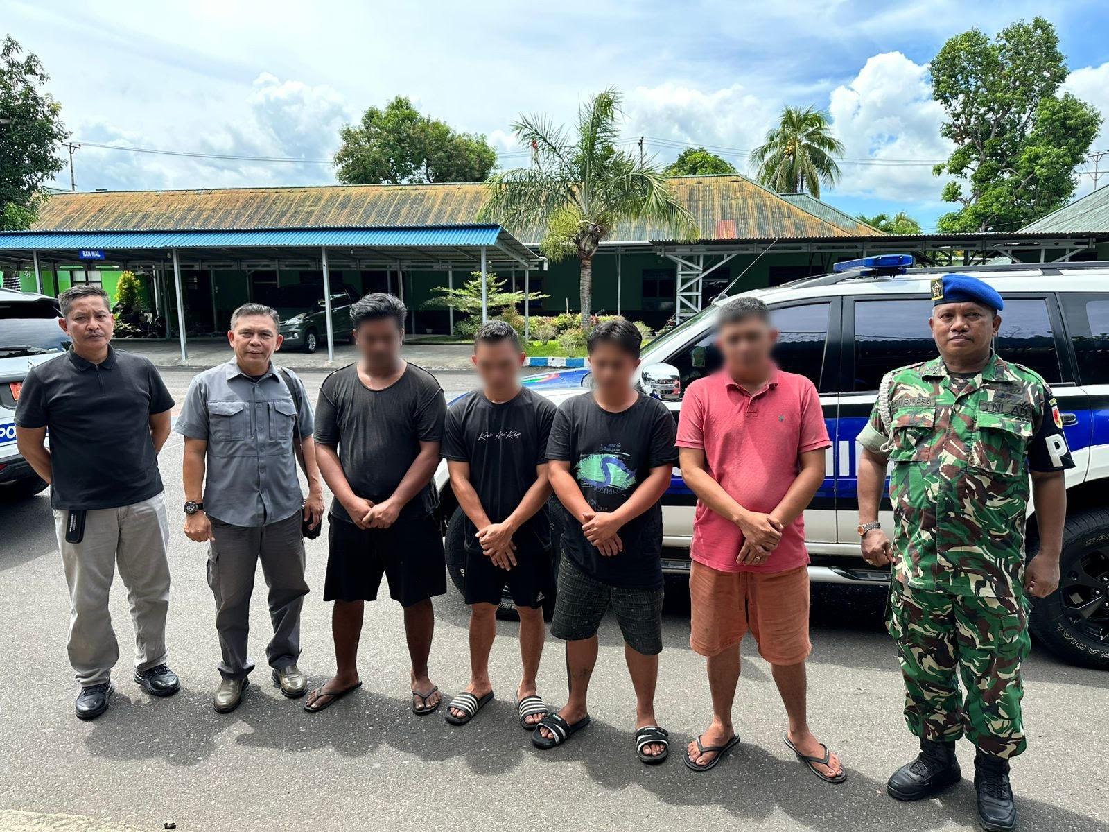 Polisi-Militer-Kodam-Pomdam-XIIIMerdeka-berhasil-bongkar-kasus-penimbunan-BBM-subsidi.jpg