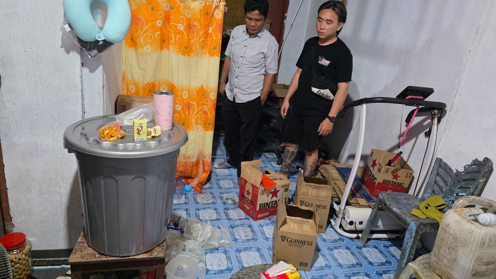 Polres-Bolmong-Sulawesi-Utara-Amankan-Ratusan-Liter-Minuman-Keras.jpg