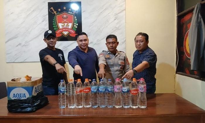 Polsek-Pelabuhan-Manado-melaksanakan-operasi-penertiban-minuman-cap-tikus.jpg